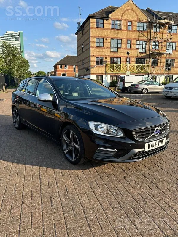 Volvo Volvo V60 2.4 D5 158 kW R-Design. Labā stāvoklī, v