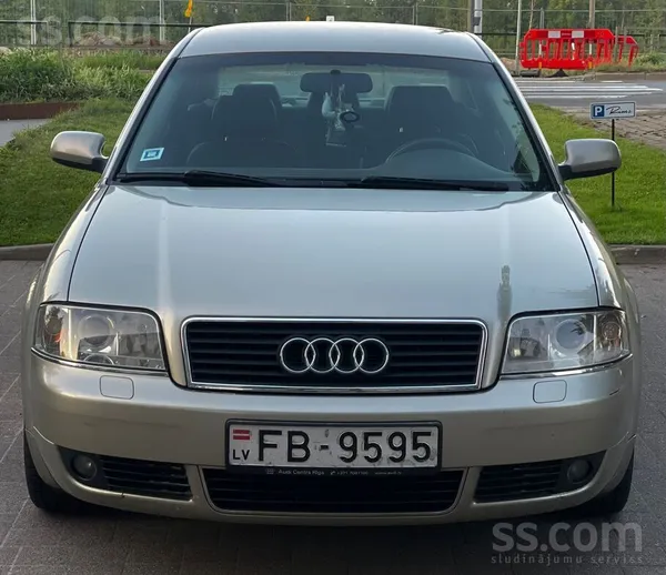 Audi Tiek pārdot labs, braucams auto. Dzinējs, kārba vi