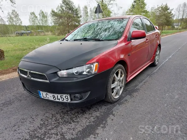 Pārdodu/mainu
Mitsu lancer
2.0 Did dīzelis ar 124kw
6 robu mehānika. 
20