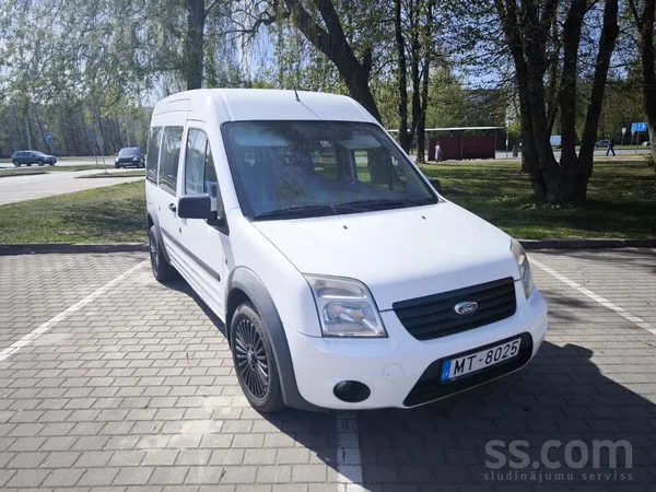 Pārdodu 2012. gada Ford Tourneo Connect 1.8 dīzeli. Sākotnējais nobraukums: