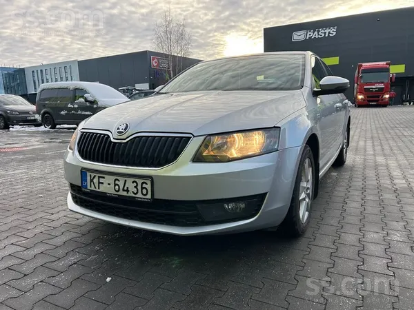 Tirgoju ģimenes auto, kas lieliski kalpojis visus gadus. Auto pirkts Latvijā