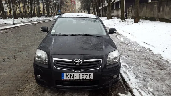 Toyota Toyota Avensis 2.0d4d 93kW, ķēdes dzinējs, izieta 