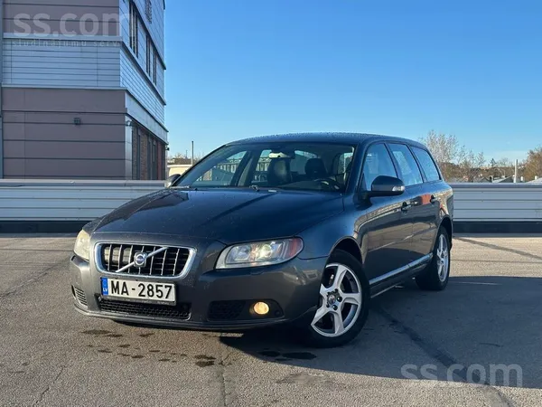 Volvo Pārdodu komfortablu un uzticamu Volvo V70 ar iztur