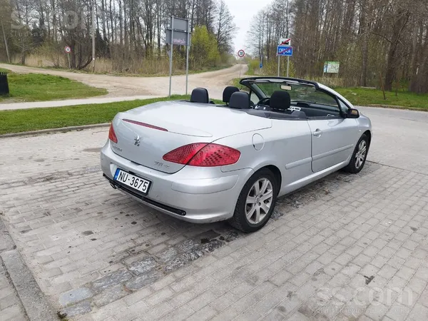 Peugeot 307cc Kabriolets
svaiga TA 
Labs auto. kabriolets ar cieto jumtu.