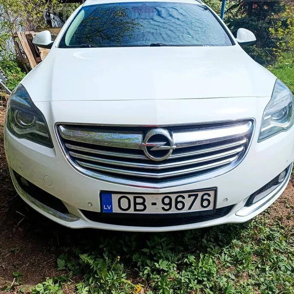 Opel Pārdod Opel Insignia Sports Tourer 2, 0 Labā tehni