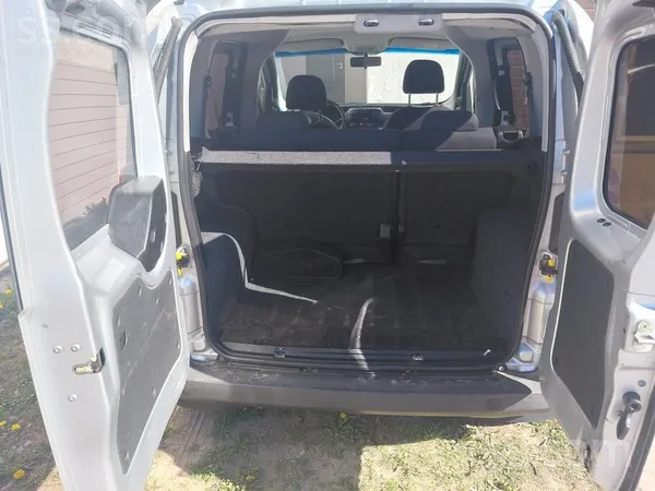 Pārdod Peugeot Bipper 3000 eur. Cena norādīta ar Pvn. Izzieta TA līdz 12.03.