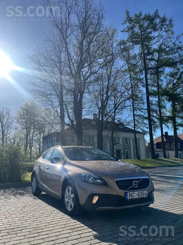 Volvo Pārdod sakarā ar jauna auto iegādi. 