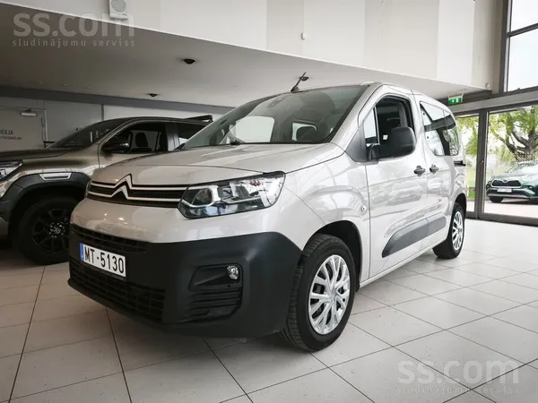Citroen Berlingo, 1.5l dīzelis, 75Kw, mehāniskā pārnesumu kārba. 

Auto ir