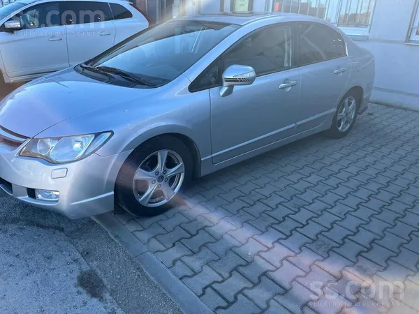 Honda Pārdod. Tehniski labā stāvoklī ar nelieliem vizuāl
