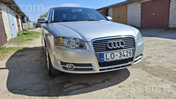 Audi Продается ауди А4 2006г. цвет серебристый металлик