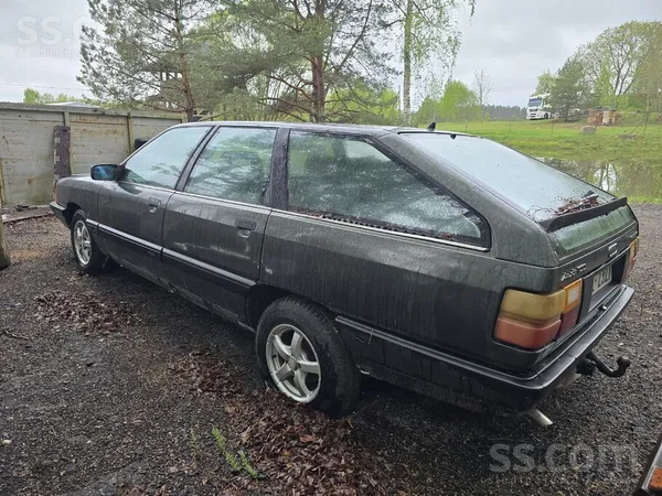 Pārdodu Audi Quattro.