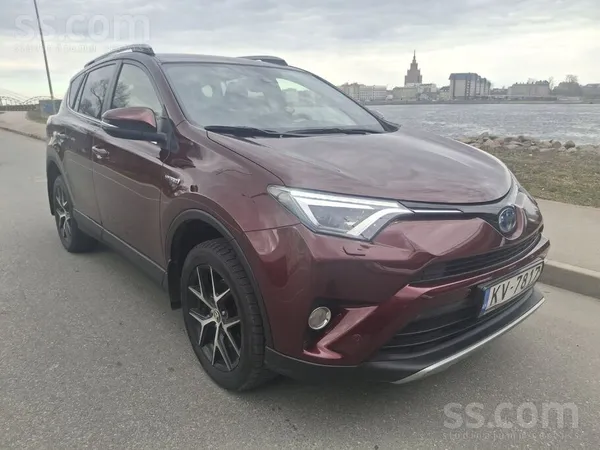 Toyota Uzņēmums pārdod Toyota Rav4, Hybrid, Lpg gāze, vie