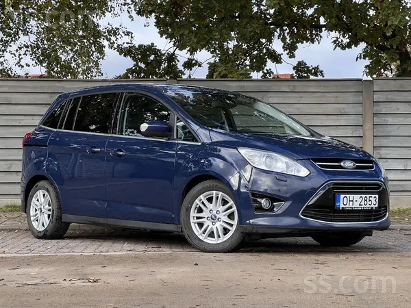 Ford Ford Grand - Cmax. Titanium komplektācijā. 