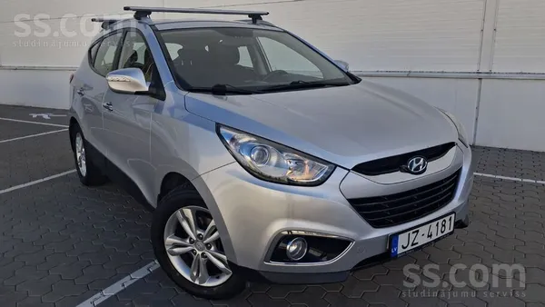 Automāts. 4X4 Hyundai Ix35 2.0 benzīns 120kW. 
Pirkta Jauna Latvijā pie ofi