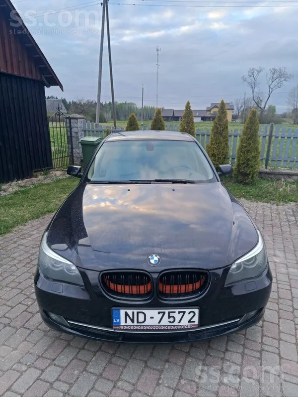 BMW Pārdod BMW E60Lci 2009.gada Manuālā kārba 130kw/17