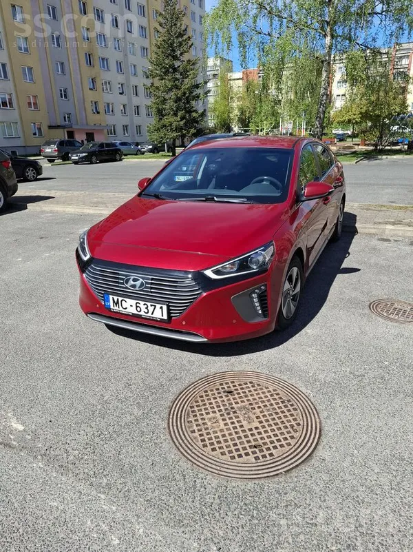 Hyundai Ioniq