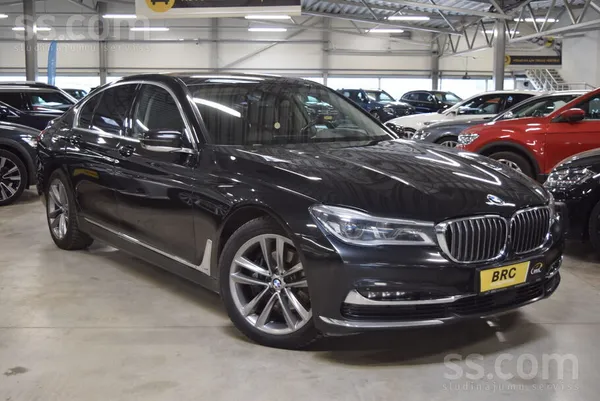 BMW 740D xDrive. 2016. gada. 3.0l dīzelis, 235 Kw (320 Hp)

Par iespēju ap
