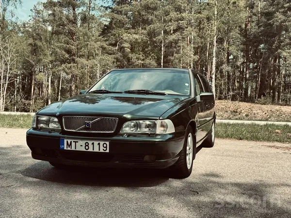Volvo Продаю Volvo v70 2.5tdi 103kw тех. осмотр 11.05.20
