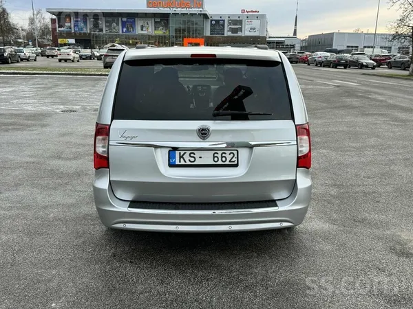Chrysler Grand Voyager