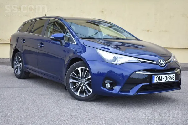 Toyota Toyota Avensis (2016.g) Zila Met. 