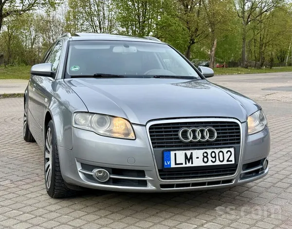 Audi A4 Avant 2.7 Tdi ar manuālo 6 ātrumu pārnesumkārbu. Komfortabls, ekonom