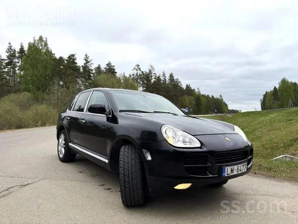 Tiek tirgots auto ļoti labā tehniskā stāvoklī. Auto 4.5 benzīns / gāze (laba