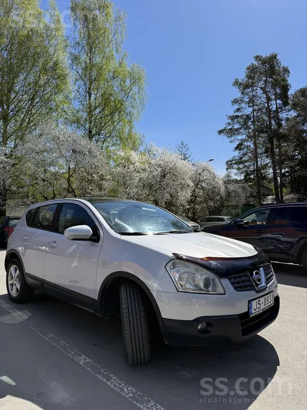 Tiek pārdots auto ar slīmības lapu. Auto tikai mainīta eļļa, filtri, siksna,