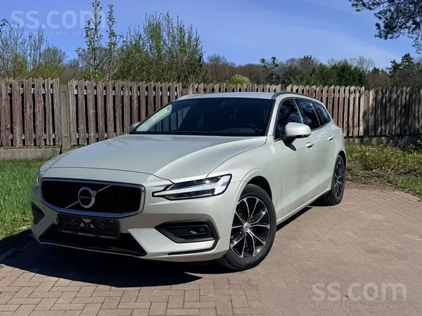Pārdodu Volvo V60 ar oriģinālu nobraukumu, nesen ievests no Beļģijas. Automa