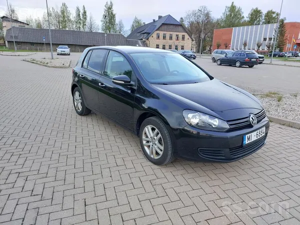 Volkswagen Pārdodu koptu Golfiņu, vienmēr sekots līdzi kopēja