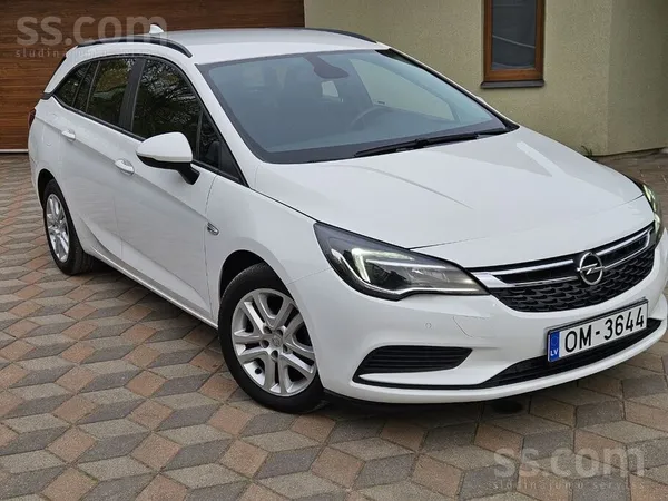 Tikko no Vācijas 135700Km 1.6 dīzelis, 81kw/110zs 6-pkp. 
 -Ļoti mazs degvi