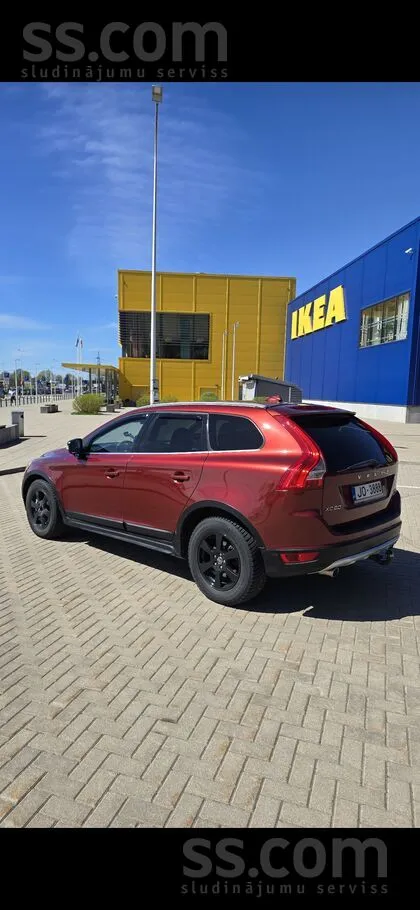 Pārdodu savu xc 60, 2.4 D5 120 kw, mašīna uzpaséta, nomainīts priekšējais su
