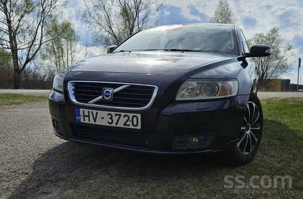 Volvo Pārdodu Volvo V50 2.4 D5, 132kW, Automāts. 