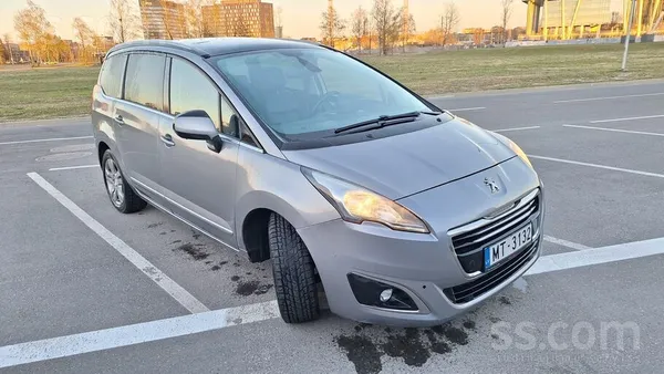 Pārdodu Peugeot 5008 1.6 dīzelis, automāts (2016). Auto ir tehniski braucams