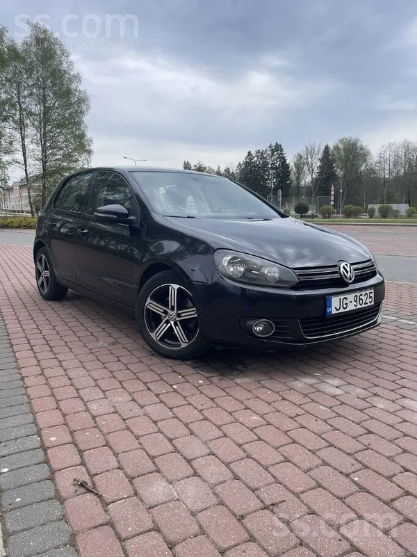Volkswagen Tiek pārdots Golf 6, 81kw, ekonomisks 4-5L uz 100k