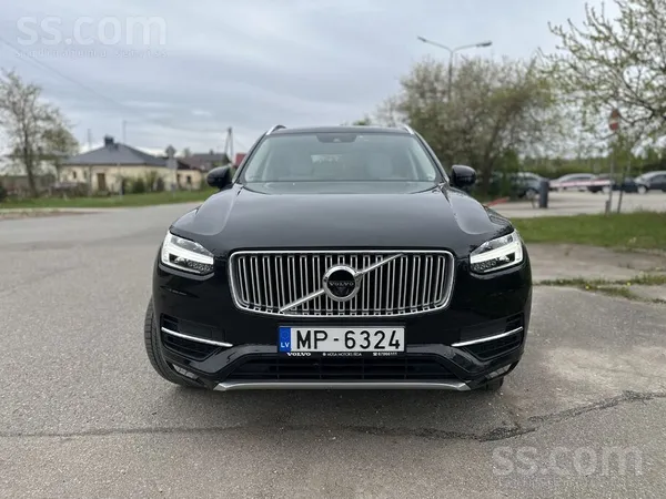 Volvo Volvo Xc90 Inscription komplektācija. Auto aprīkot