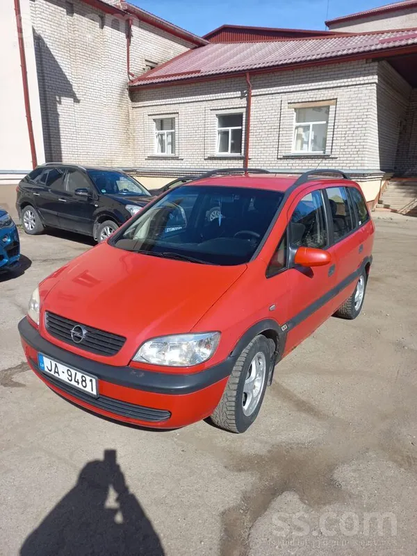 Opel Pārdodu ekonomisku auto labā tehniskā stāvoklī ar 