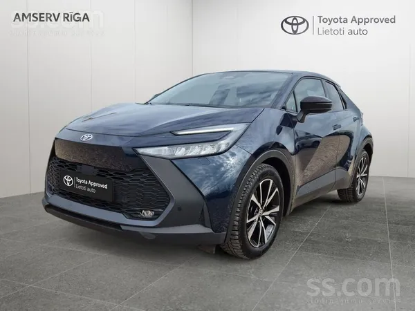 Toyota C-Hr, 2025 gada, komplektācija - Style Plus, 
1.8 hibrīddzinējs, aut