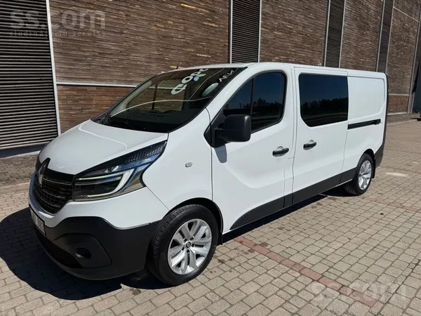 Pārdod Renault trafic kravas/pasažieru busu. 

Automašīna pirkta jauna, vi