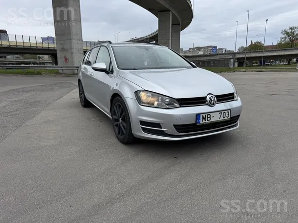 Pardotu ikdienas auto. Samainita zobsiksna ar udens sukni un salnikiem jauna