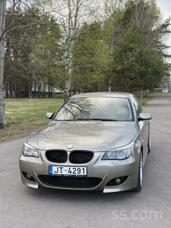 Pārdodu automašīnu sakarā ar jaunas mašīnas iegādi. 
Mašīna ir labā stāvokl