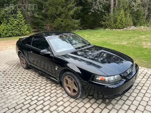 Ford Ford Mustang GT 4.6L V8 2000. gads
