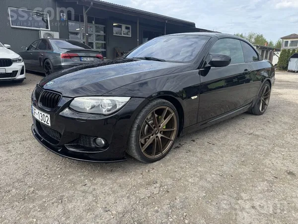 BMW 330d ar labo komplektaciju.