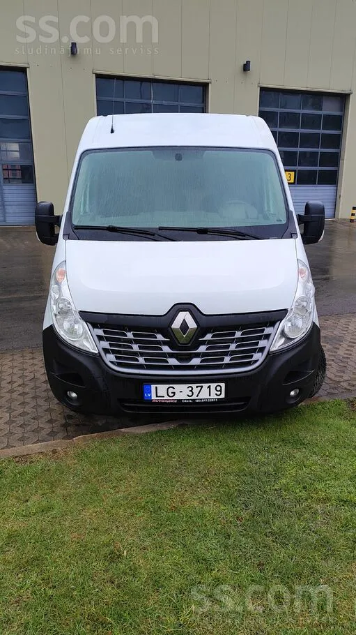 Renault Cena ir Ar 21% Pvn. 