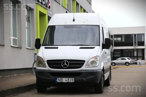 Mercedes 2.2D/120Kw, automāts, 9 vietas. 