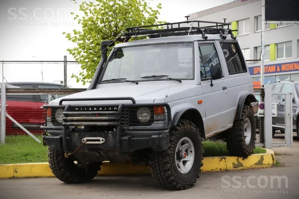 Mitsubishi 2.5D, sagatavots bezceļiem. 