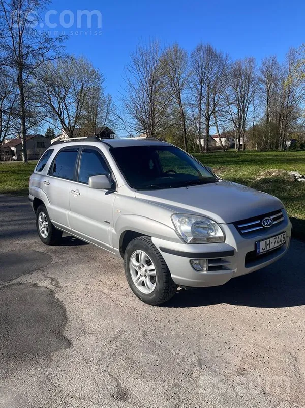 KIA Pārdod Kia Sportage, 2010. Automāts 83kw.