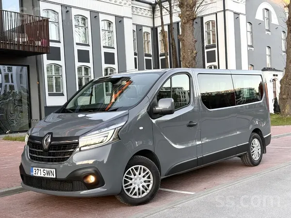Renault Renault Trafic Passenger Long Grey 2.0 88kW