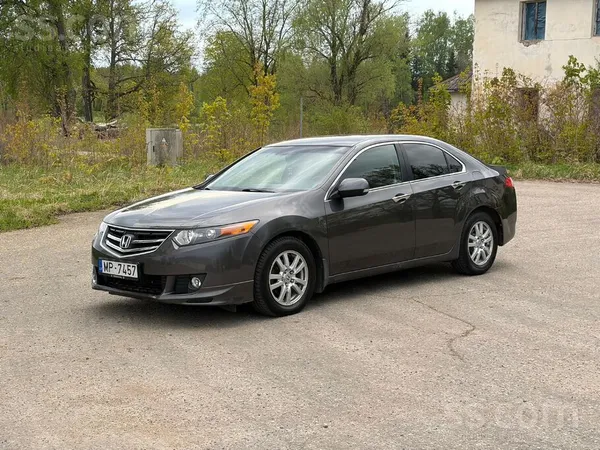Honda Pārdodu Honda Accord 2.2d 110kw. 