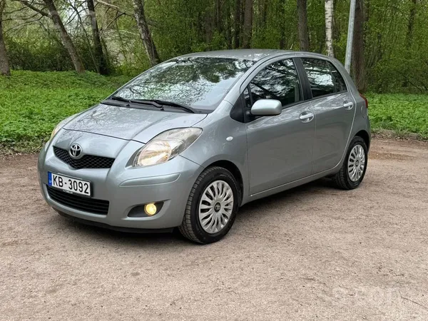 Toyota Toyota yaris, ekonomisks 1.0 benzīns, mehāniskā āt
