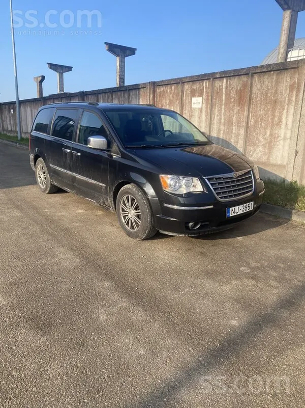 Pārdodu auto, ir rūsas defekti redzami bildēs. 
Tehniski ok. 
Pārdodu, jo
